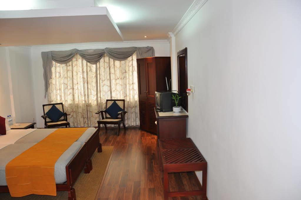 Orient Hotel Бандаравела Екстер'єр фото